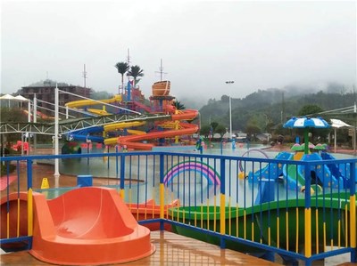 水上游樂設(shè)施廠商價(jià)格、環(huán)水水上樂園設(shè)備、水上游樂設(shè)施